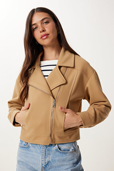 Happiness İstanbul Women's Biscuit Pocket Short Cashew Jacket Dd01372