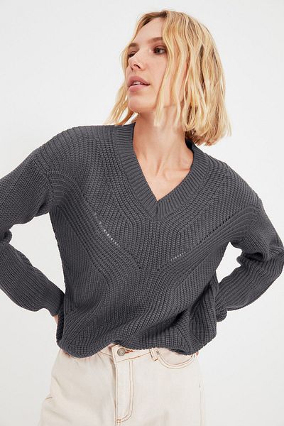 Trendyol Collection Anthracite Openwork/Perforated V-Neck Knitwear Sweater Twoaw21Kz0690