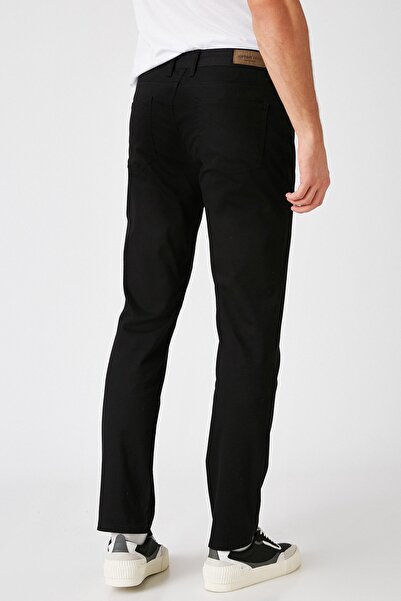 Koton Чоловічі чорні джинси 0KAP41942NW