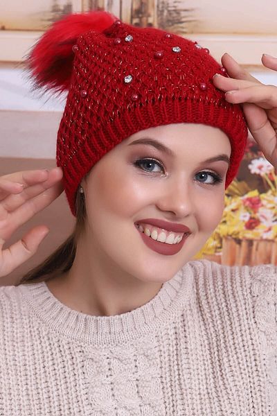 Deafox Red Stone Detailed Pompom Beret
