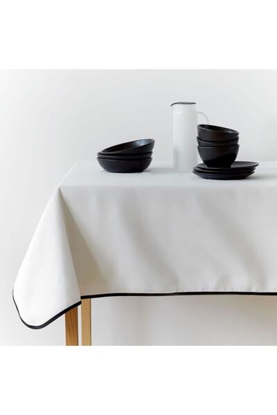 METİNEV Beyaz Ana Renkte Lacivert Kenar Bieli Masa Örtüsü