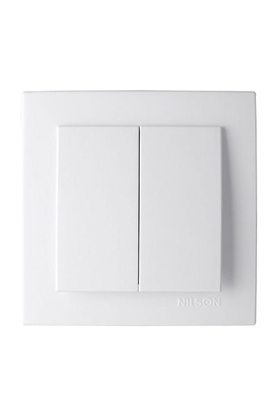 Nilson Touran White Commitator