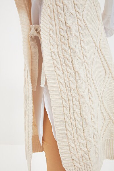Trendyol Modest Beige Tie Waist Braided Knitwear Sweater TCTAW22UV0018