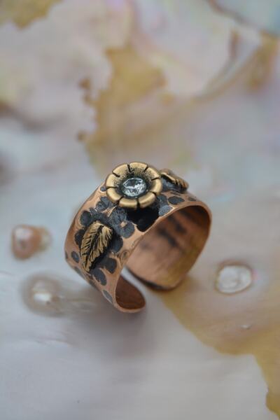 Stoneage Special Design Zircon Ring