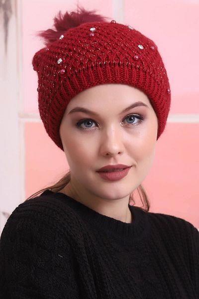 Deafox Детайлна дамска барета с помпони от червен камък