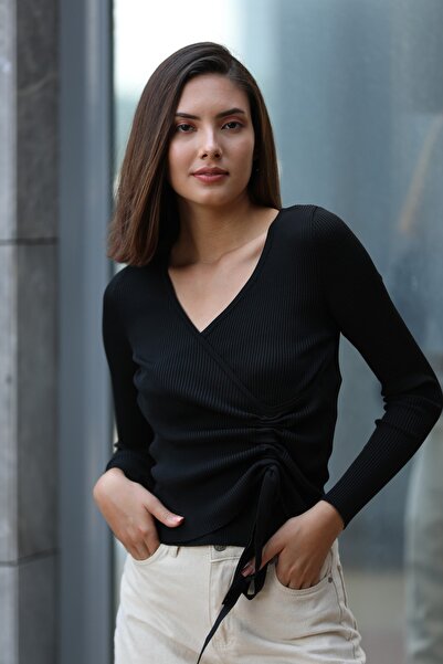 diaves Bluză de tricotaj cu mânecă lungă, cu cravată în față, de culoare uni