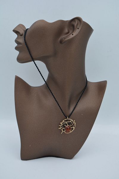 Stoneage Clamping Amber Special Design Necklace