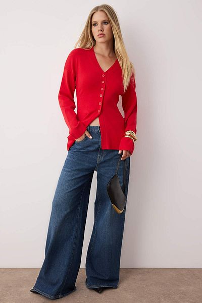 Trendyol Collection Red V-Neck Mercerized Look Premium Yarn/Special Yarn Knitwear Cardigan Twoaw26Hi00079