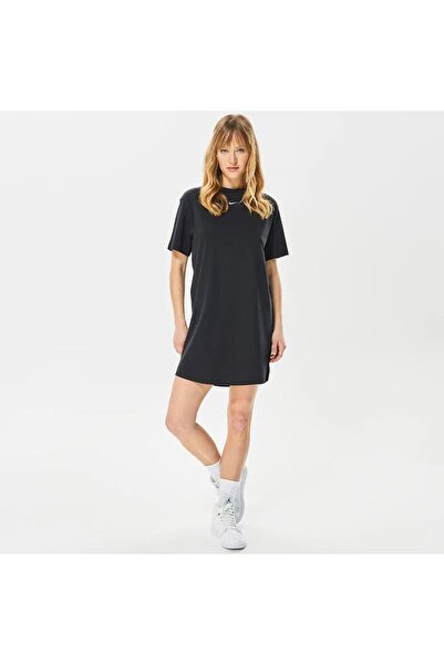 Nike Sportswear Essential Short Sleeve Women's Sports T-Shirt Dv7882-010