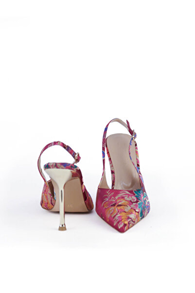 Letafia Valley Etnik Desen Topuklu Ayakkabı