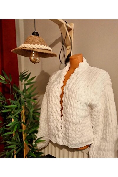 Zuviel Deco Handmade White Puffy Fleece Chunky Cardigan Jacket