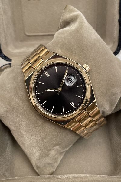 Leerybee Men's Wristwatch with Quartz Calendar Kn-15 Gift for Man Birthday Sweetheart Evening Dress for Dad