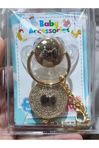 misotrend Ithal Lüks Erkek Bebek Fiyonk Logo Kristal Taşlı Emzik Zincirli Askı Hediye Seti