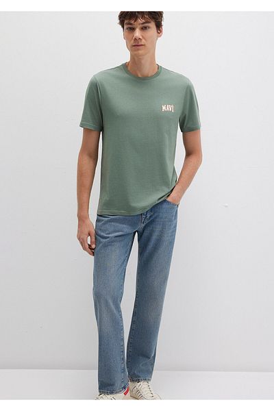 Mavi Grünes T-Shirt mit Logo-Aufdruck Regular Fit / Regular Fit0611714-71483