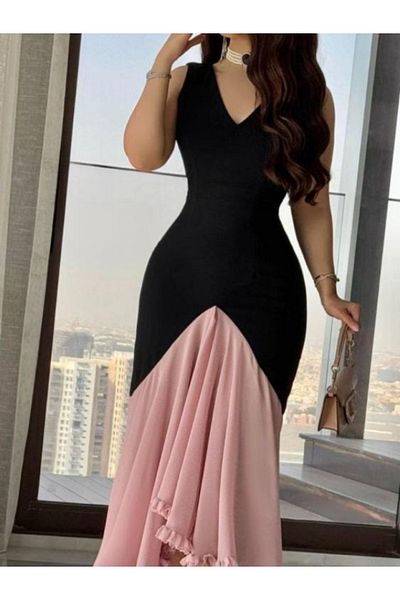 Nice Model Two-Tone Crepe Dress V-Neck Ruffle Side Panel Asymmetrical Skirt Evening Wear Feminine