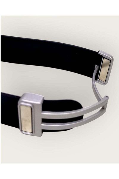 CARDIR Modern Cartier Watch with Rubber Strap and Transparent Dial