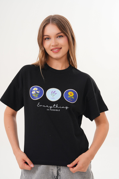 Basics&More Tricou negru pentru femei supradimensionat Flower Everything Is P...