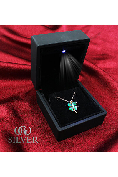 OGO SİLVER 925 Ayar Gümüş IşıkLI Kutuda Dört Yapraklı Dilek Kolye