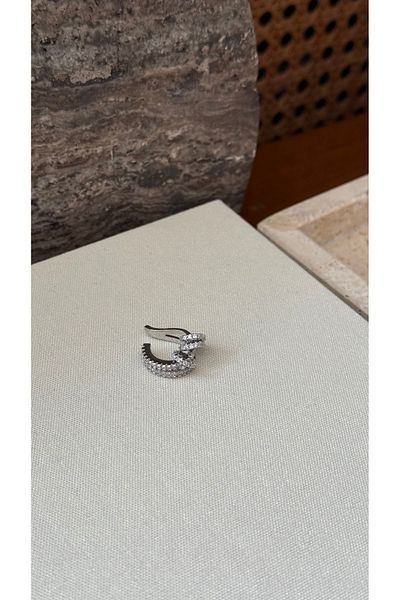 Muse Sister Chain Detailed Cartilage Earrings