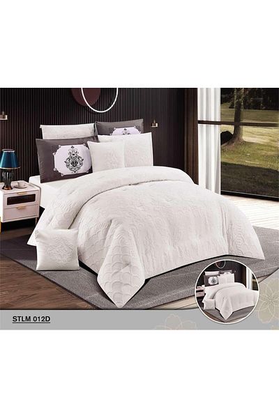 Red Rose A luxurious royal bridal bedspread with an engraved design to add a touch of elegance to your room's decor, size 240*260 cm