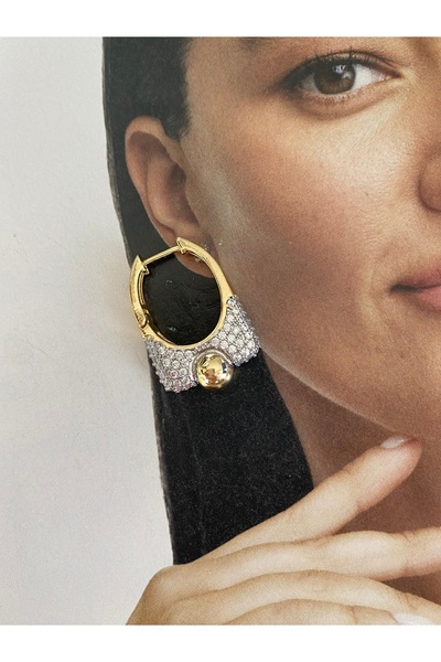 Pinery Jewels Vıp Seri - Ünlü Marka Rainbw Top Detaylı Zirkon Taş Küpe Çifti