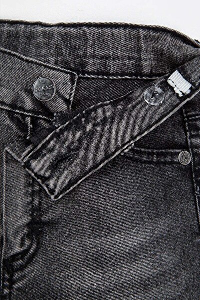 Gold Class Kidswear Çift Cepli Fermuarlı Klasik Kot Erkek Çocuk Şortu