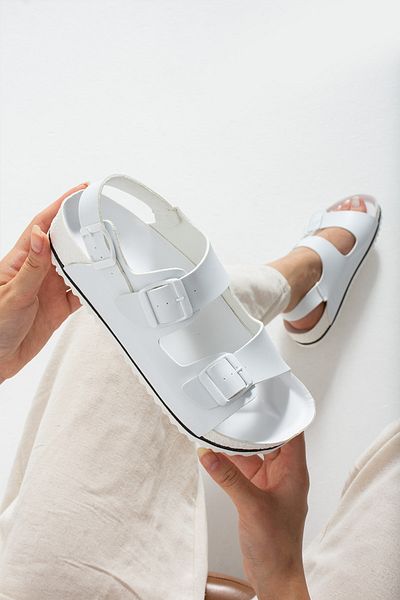 COMFORT OF PANTOFOLE Λευκά γυναικεία σανδάλια