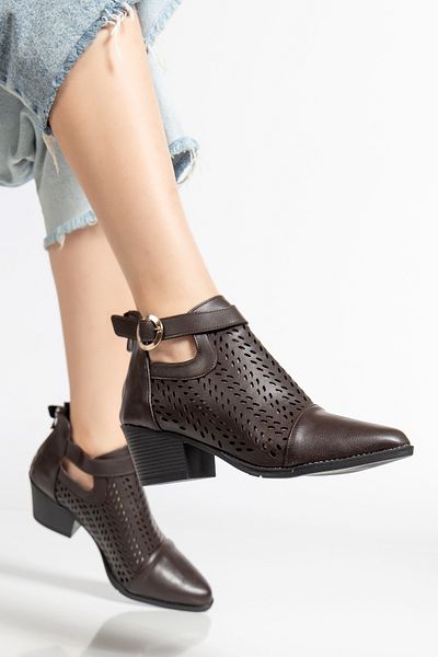 MS SUGAR SHOES Γυναικείες κομψές διάτρητες καλοκαιρινές καουμπόικες μπότες με λεπτομέρεια με φερμουάρ