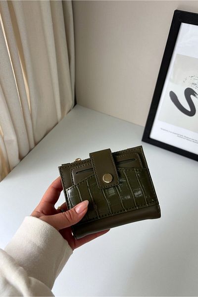 Yuka Atelier Ela Medium Size Detachable Card Holder Detailed Faux Leather Wallet