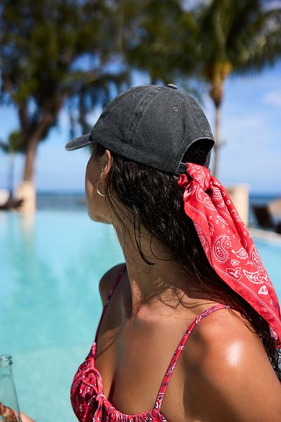 Penti George Black Hat