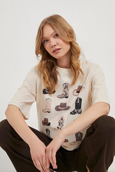 Arma Life Tricou de damă cu temă cowboy imprimat cu decolteu în piatră