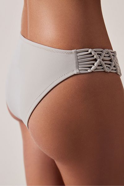 Penti Bikinihose in Makramee-Optik in Steinfarbe
