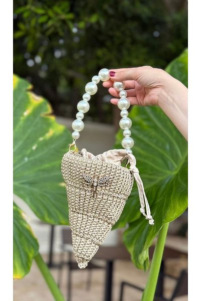 Luna Design Oyster Knitted Bag with Pouch