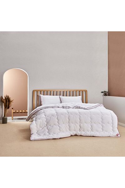 Taç Balance Microgel Double Quilt White