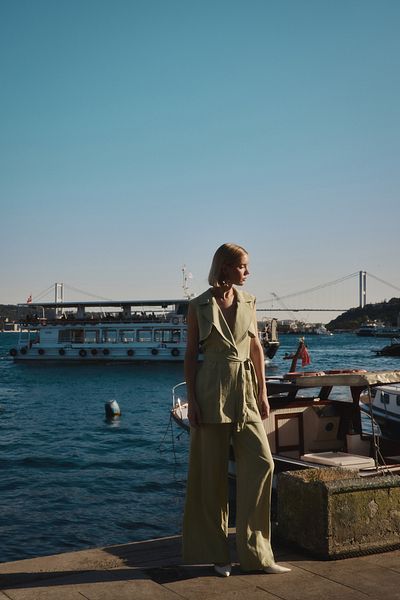 Sateen High Waist Linen Trousers - Oil Green