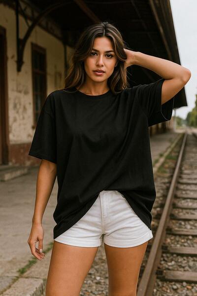 Rich Women's Black 100% Cotton Oversize Basic T-Shirt – Relaxed Fit Relaxed Crew Neck T-Shirt