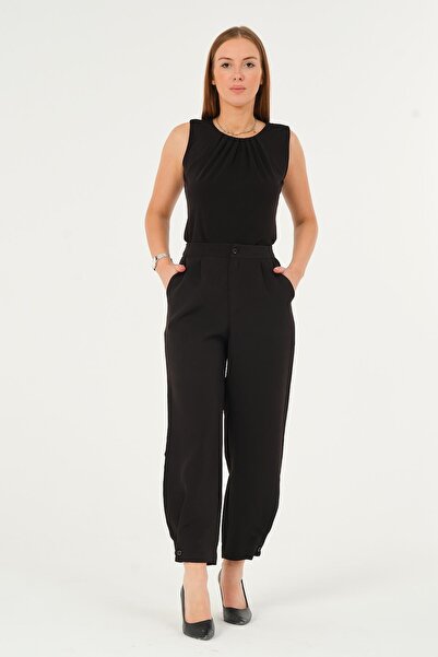 Rich Women's Black High Waist Buttoned Woven Pants