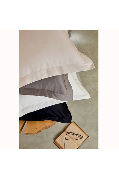 Linens Ecru Makiç Satin 2 Piece Flounce Pillow Case Set