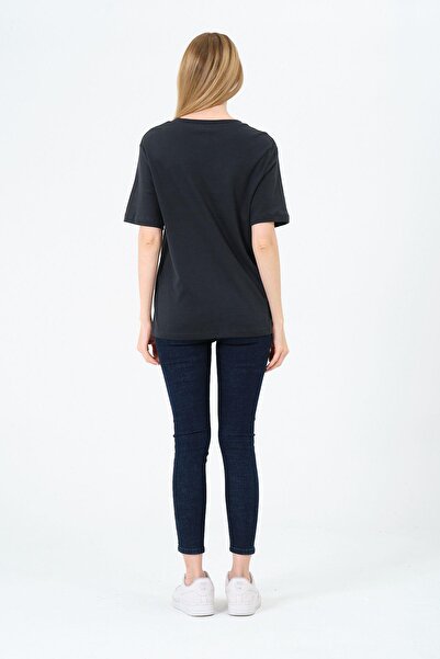 Rich Women's V-Neck Short T-Shirt - Interlock Fabric