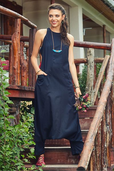 Los banditos Low-cut Zippered Pocket Women's Shalwar Jumpsuit