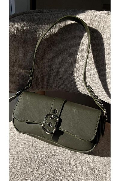 Cosy Bag Geantă de umăr de mână pentru femei Zr Model Khaki, cu detaliu de cataramă metalică