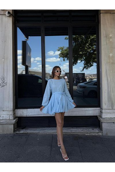AlisaSu Mini rochie albastră cu decolteu evazat
