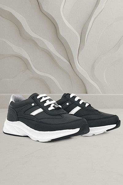 Rakerplus Genuine Leather Black and White Metal Detailed Lace up Girls' Sports Shoes