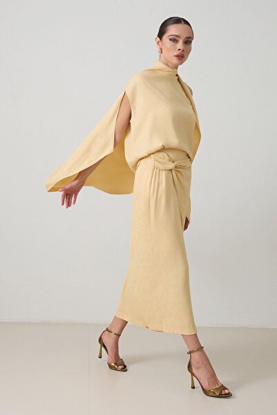 Setre Tereyağ Sarısı Bel Detaylı Midi Boy Desenli Etek