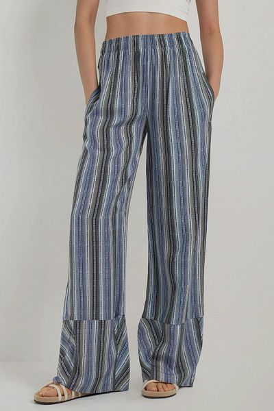 Hiccup Pantaloni cu picioare late cu model în dungi