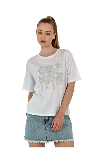 Miss Poem Γυναικείο μπλουζάκι Self Stone με τύπωμα με κοντό μανίκι, φαρδύ λευκό μπλουζάκι