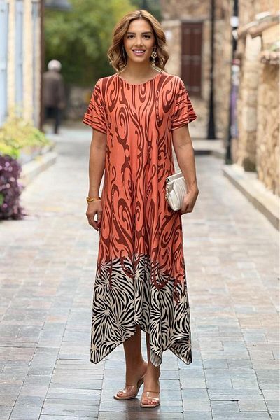 Nevin Kaya Moda Rochie cu tăietură înclinată cu model Safari Puppy Mouth