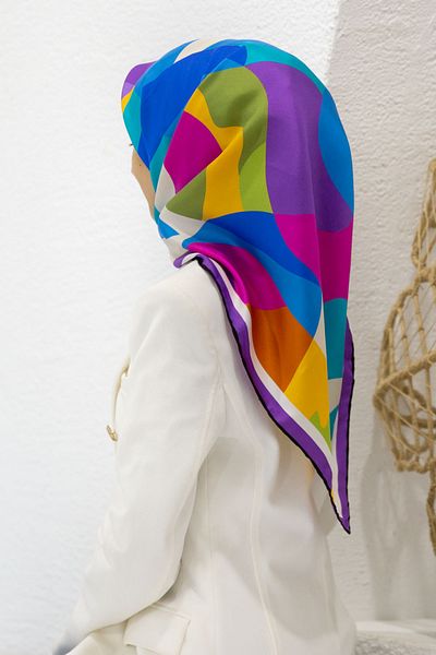 Vissona 100% Twill Silk Geometric Pattern Purple - Saks Colored 90x90 Σχήμα Ραπτικής Κασκόλ: Ράψιμο στο χέρι