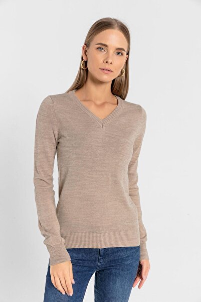 Miss Poem Women's V-Neck Long Sleeve Winter Basic Mink Knitwear Sweater