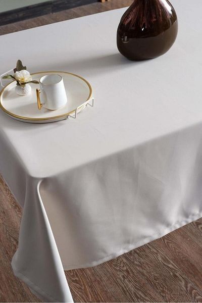 Mr. Stock Satin Tablecloth 140x110 cm 15080